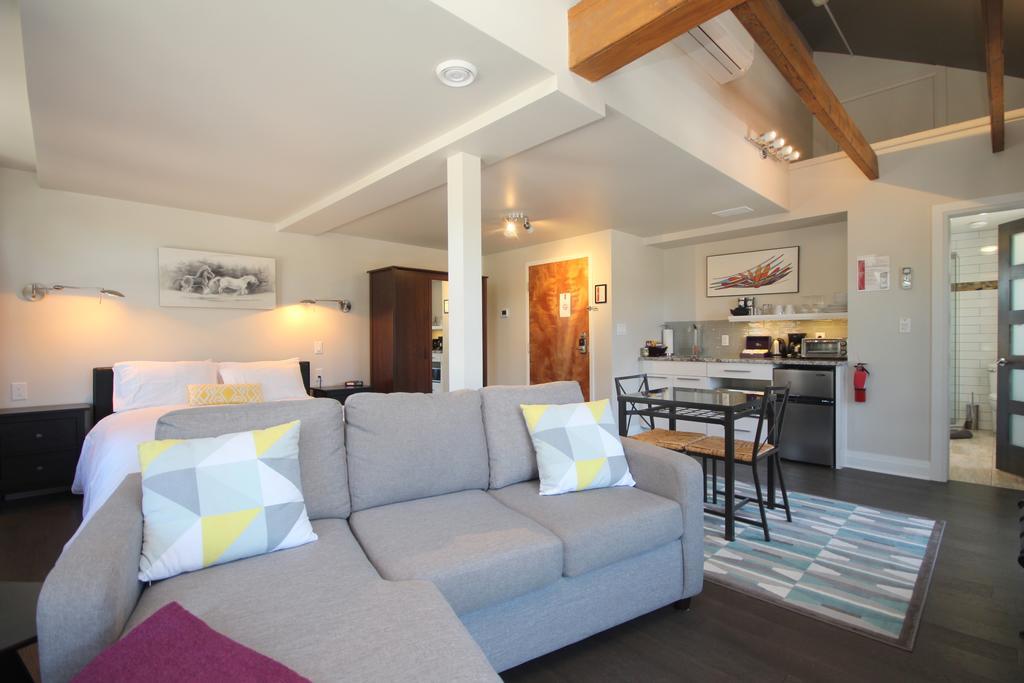 Kemptville Suites Εξωτερικό φωτογραφία
