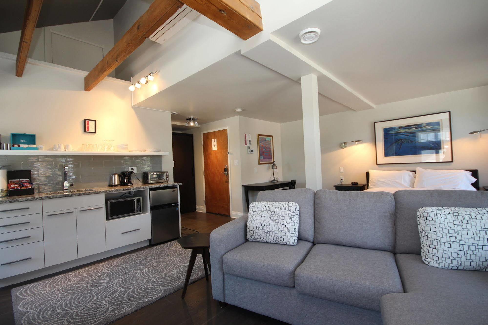 Kemptville Suites Εξωτερικό φωτογραφία